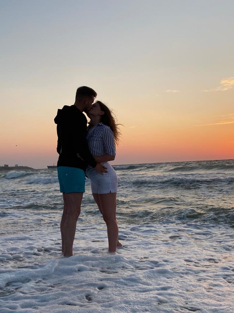 a210f281-8ea9-40e1-80d5-82d085377aa9